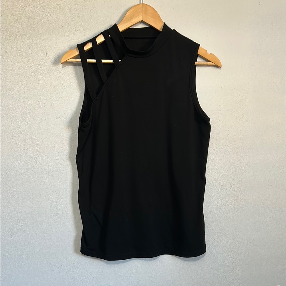 SHEIN Black Fitted Cut Out Tank Top